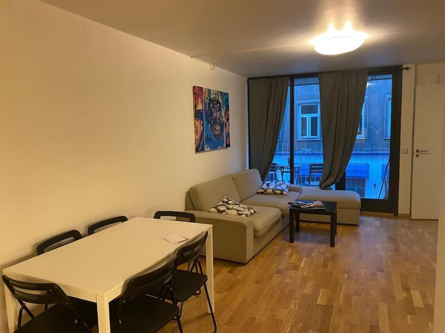Leilighet Midt I Oslo Sentrum 2 Soverom Og Stue Εξωτερικό φωτογραφία